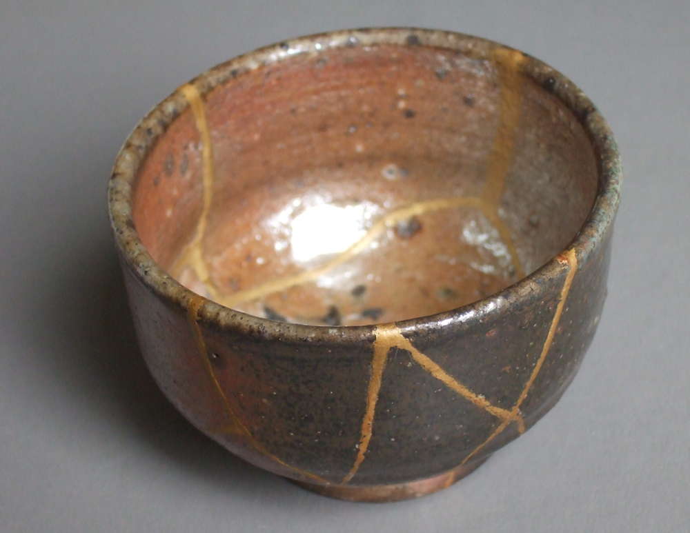 File:Kintugi.jpg - Wikimedia Commons